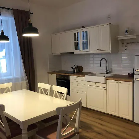 Apartman V Sedmidomku